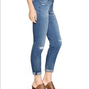 White House Black Market ‘Girlfriend’ Jean